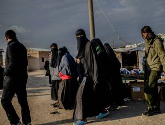 Koerden willen nu ook onze IS-vrouwen berechten: “Wie zich liet meeslepen mag meteen naar huis”