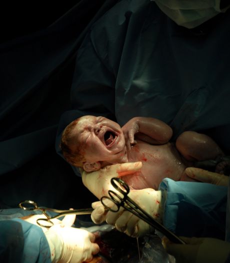 Meer zwangeren met corona in het ziekenhuis: ‘Jonge, slanke, witte vrouwen zonder vaccinatie’