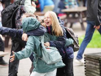 Verkleedpartijtjes, tranen, maar vooral veel lachende gezichten: dit was de eerste schooldag in Vlaanderen