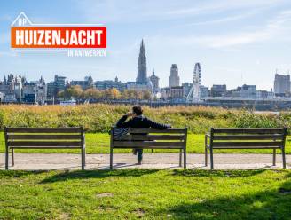 HUIZENJACHT. Antwerpen, Linkeroever: “Een penthouse met waanzinnig uitzicht voor 650.000 euro”