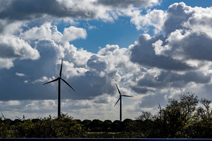 Zijn windmolens op land niet meer nodig nu Nederland meer windenergie op zee opwekt?