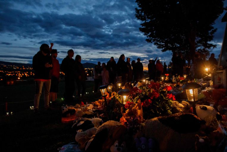 Sebuah peringatan untuk para korban Kamloops Indian Residential School, yang kuburannya ditemukan beberapa minggu lalu.  foto AFP