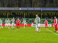 MVV spoort ‘racistische knapen’ op en deelt stadionverboden uit na spreekkoren in Dordrecht