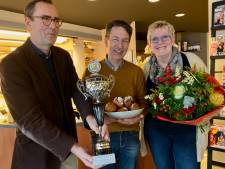 Bakker Nijkamp uit Holten wint eerste prijs voor de lekkerste oliebol