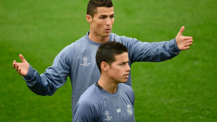 Real Madrid-speler James Rodríguez en zijn teamgenoot Ronaldo worden beide genoemd in de Football Leaks.