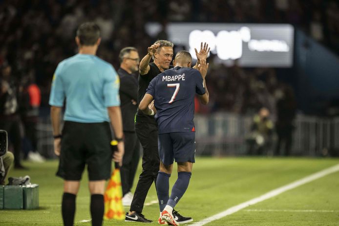 Coupe de France : porté par un triplé de Mbappé, le PSG élimine