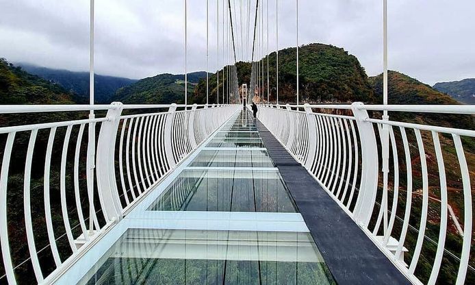 De Bach Long-brug in het district Moc Chau is maar liefst 632 meter lang.