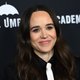 Elliot Page blijft natuurlijk de rol van Vanya spelen in The Umbrella Academy