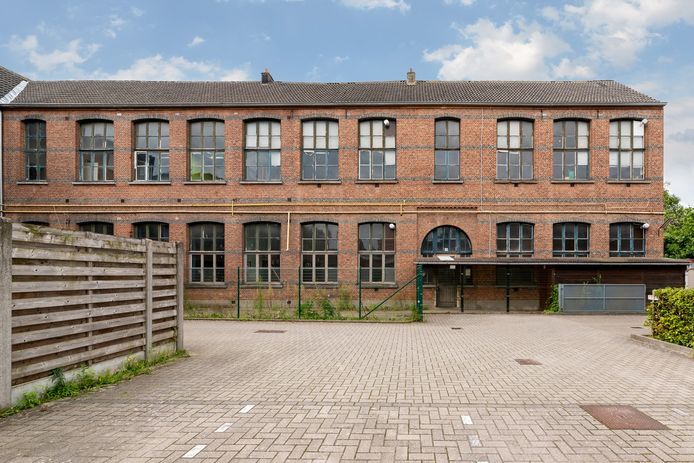 school-zoekt-nieuwe-identiteit-oude-jongensschool-sint-gummarus-te