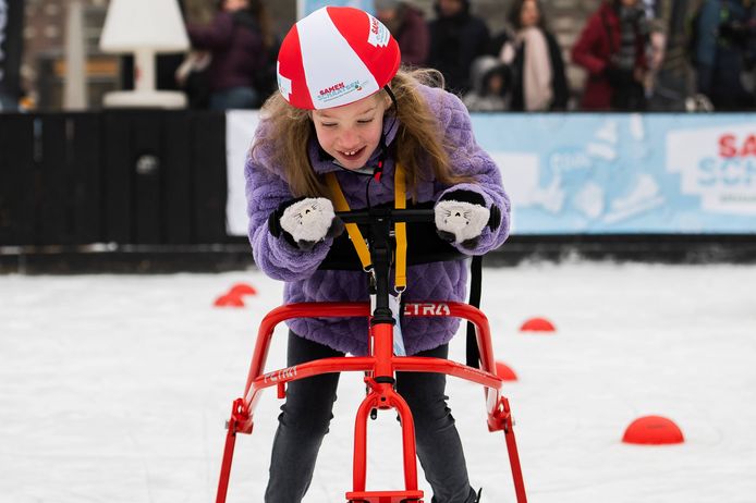 hangen Installatie Voor een dagje uit Leren schaatsen? Hier kunnen kinderen met en zonder beperking gratis  terecht | Den Haag | AD.nl