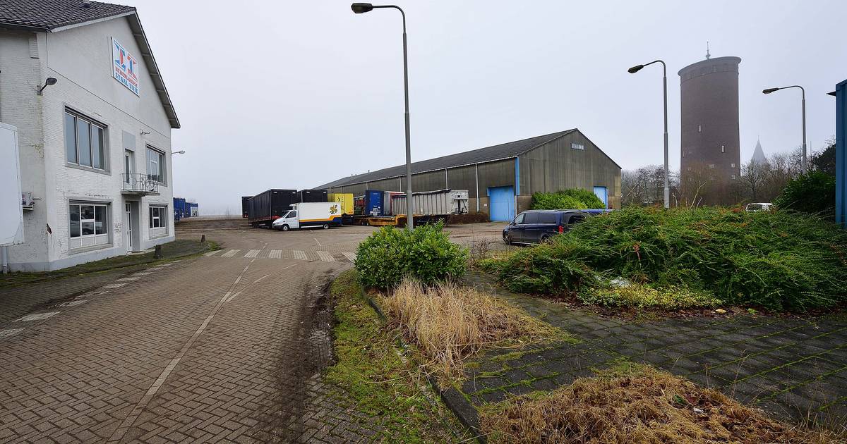 Adrie Kuijstermans is in Stampersgat de man van de kerk en van het water