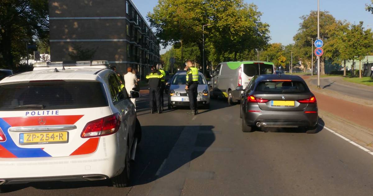 Fietser gewond bij aanrijding op Vlierstraat in Enschede.