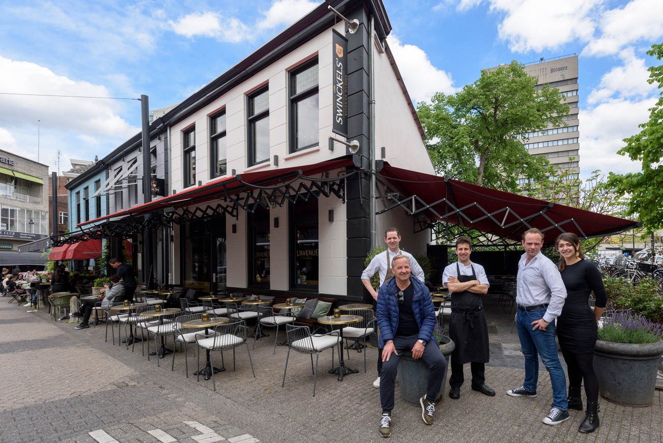 Kleine Berg in Eindhoven 'L'Avenue is meer dan een wijnbar' Foto ed.nl