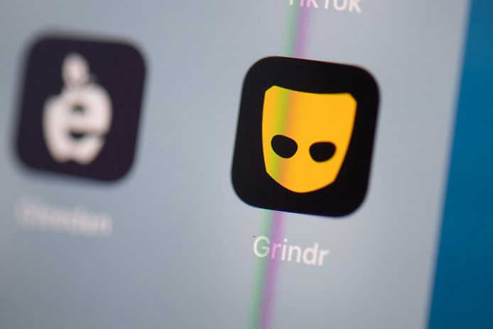 Een groep zogeheten pedojagers maakte op de homodatingapp Grindr afspraken met mannen die volgens hen uit waren op seks met jongens die jonger waren dan 16 jaar.