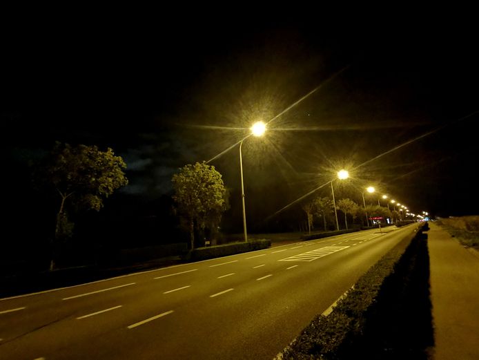 Het lokaal bestuur laat de openbare verlichting minder lang branden. (Foto ter illustratie)