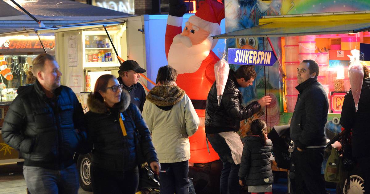 Binnenstad van Nieuwegein in het teken van kerstmarkt | Utrecht | AD.nl