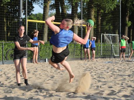 NK Beach Handball in zicht voor Voorwaarts: ‘Misschien moeten we onze doelstelling aanscherpen’