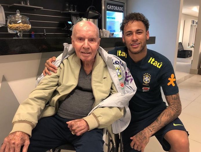 twitter.com/neymarjr