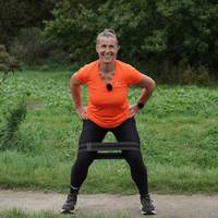 Déze oefening zorgt voor een bil-lift (en ja, die voel je)