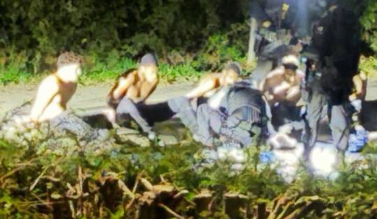 Trump reageert op arrestatie vijf mannen na incident bij Amerikaanse vliegbasis in VK: ‘Ze wilden grote schade aanrichten’