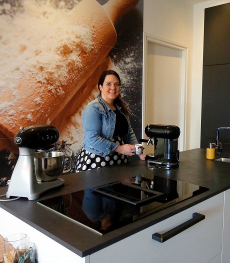 Annemieke woont op de kinderafdeling van de V&D: ‘Oud kassabord heb ik laten hangen’