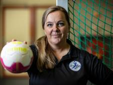 Handbal: ZVBB'21 handhaaft zich in eerste divisie, De Tukkers onderuit