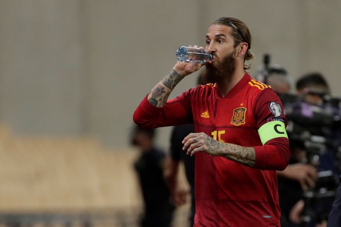 Sergio Ramos mocht gisteravond in de 86ste minuut nog even invallen tegen Kosovo (3-1) in Sevilla.