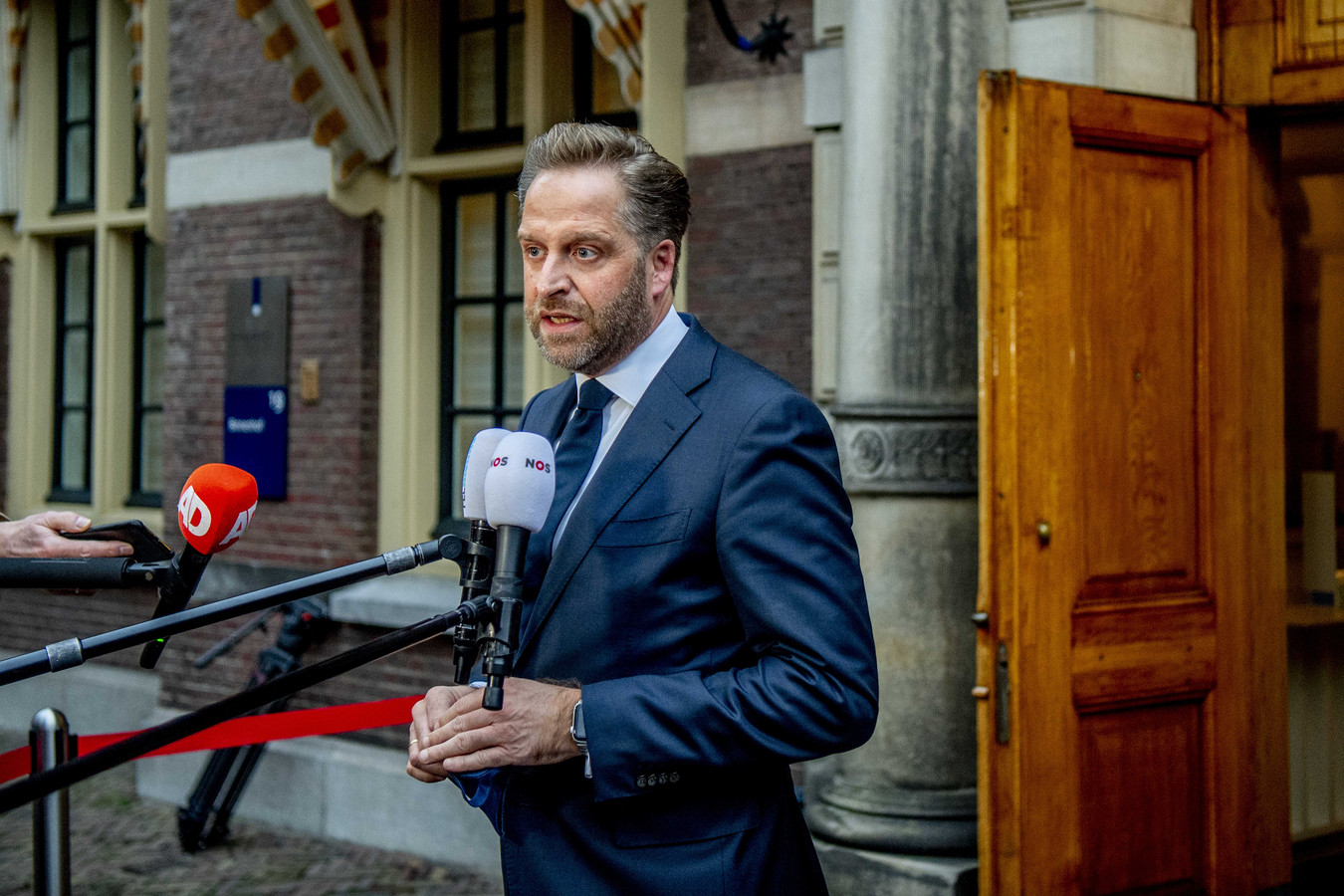 besluit maandag wanneer scholen weer open kunnen Foto AD.nl