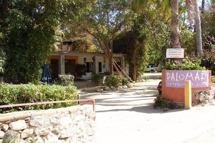 Palomar Restaurant & Bar