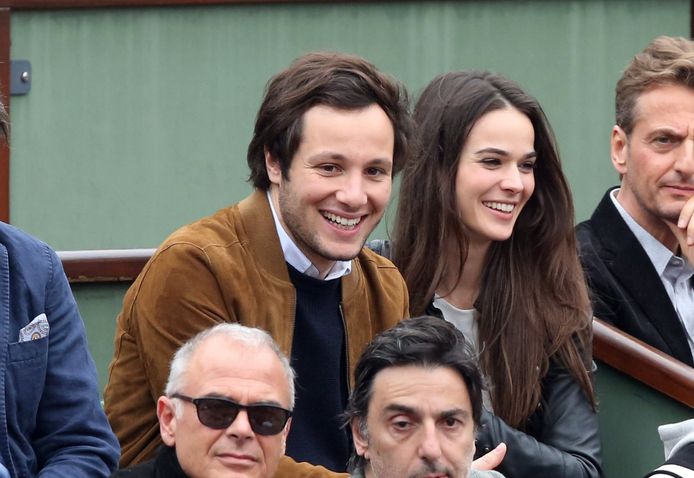 Vianney et sa compagne Catherine Robert dans les tribunes de Roland-Garros en 2016.