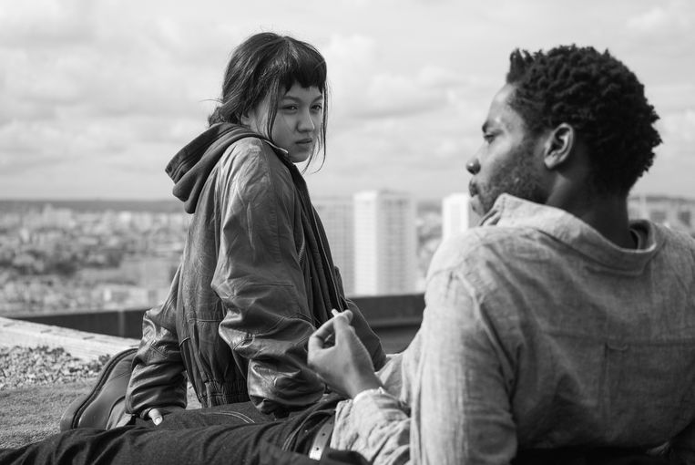 Lucie Zhang en Makita Samba in ‘Les Olympiades’. Beeld Cinéart