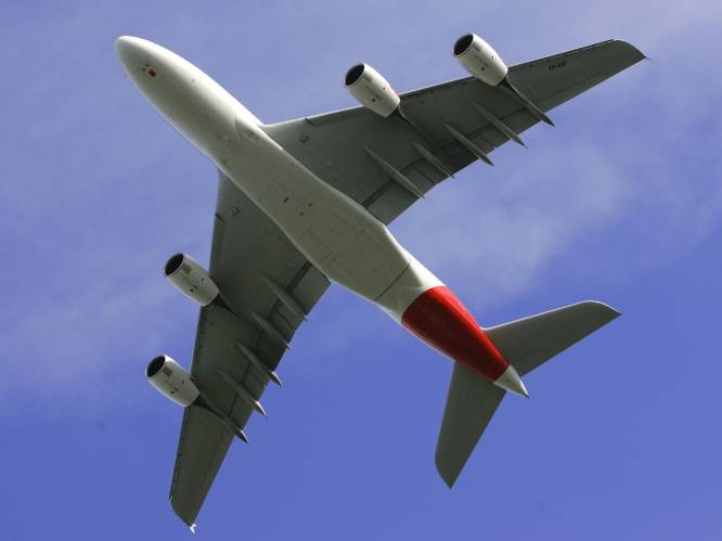 Vaccinatieplicht voor werknemers Australische luchtvaartmaatschappij Qantas