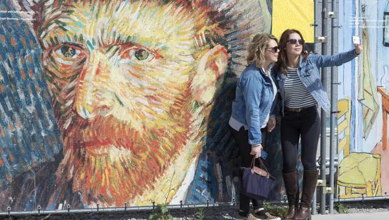Van Gogh-jaar trekt miljoen toeristen | Het Parool