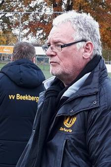 Chris Verbeek wordt trainer in stadion De Stikke Bocht
