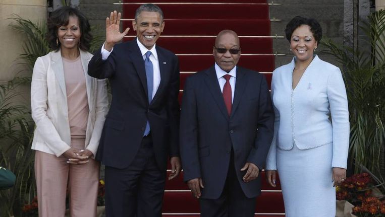 Michelle & Barack Obama en Jacob & Lady Thobeka Zuma. Beeld REUTERS