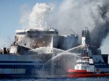 Twaalf vermisten na brand op ‘gebrekkige’ veerboot bij Corfu
