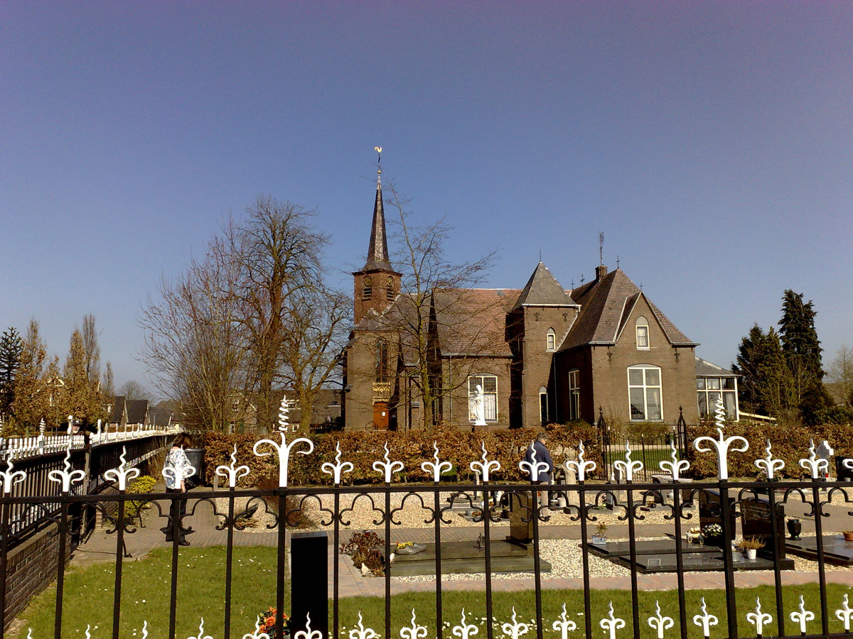 De kerk in Olburgen.