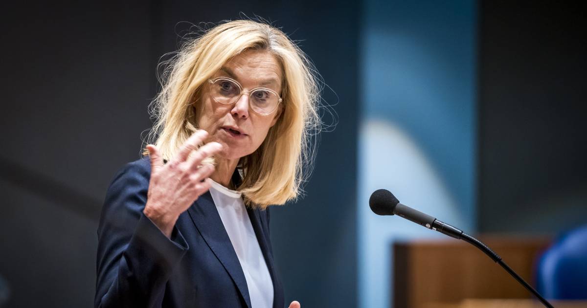 Kaag onwel en naar ziekenhuis, maar ‘gelukkig lijkt het allemaal erg mee te vallen’