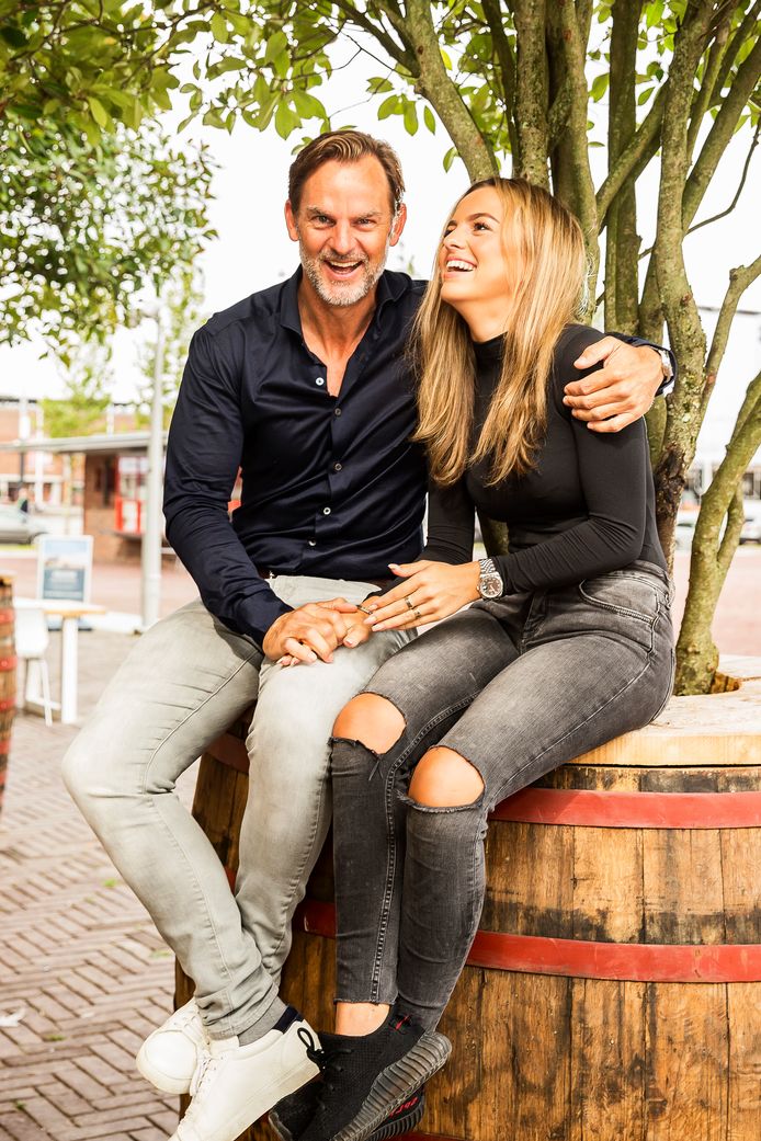 Suze rozelaar van de ronald boer Brooke de