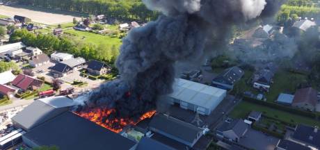 Advies Na Grote Brand Oldebroek Laat Vee Voorlopig Niet In De Wei Grazen Oldebroek Destentor Nl