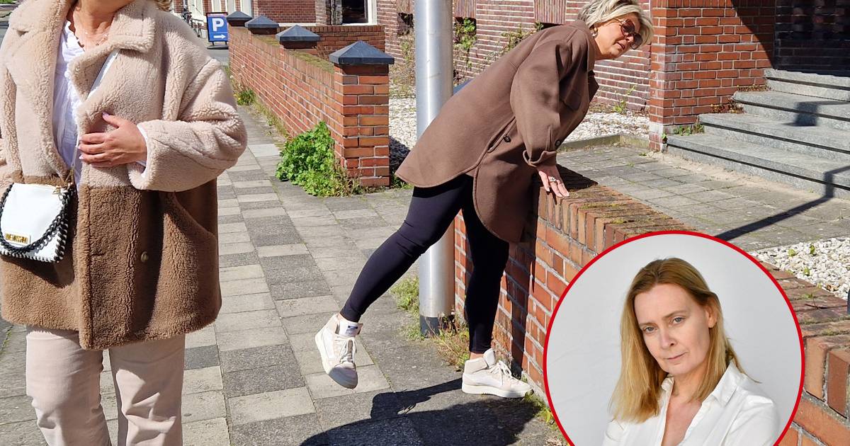 Wat doet die dame tussen onze hortensia’s? Oh, de hond van de buren is zeker weer weg