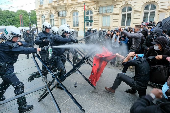 betoging tegen racisme en politiegeweld