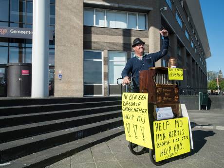 Orgeldraaier Marinus boos over tekort aan coronasteun: ‘Wij trekken sowieso geen massapubliek’