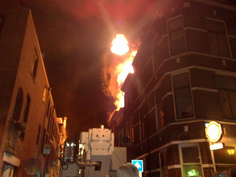 Felle Brand In Centrum Zwolle Foto Ad Nl