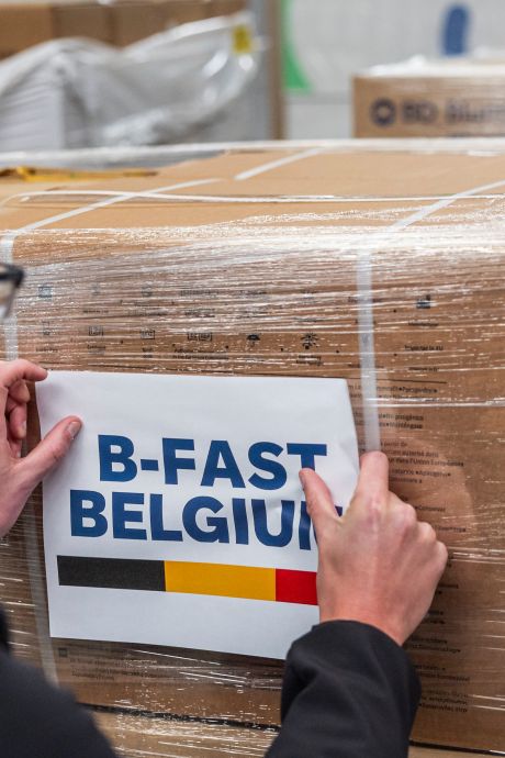 Bande de Gaza: la Belgique expédie 5 tonnes de matériel médical pour les hôpitaux égyptiens “sous tension extrême”