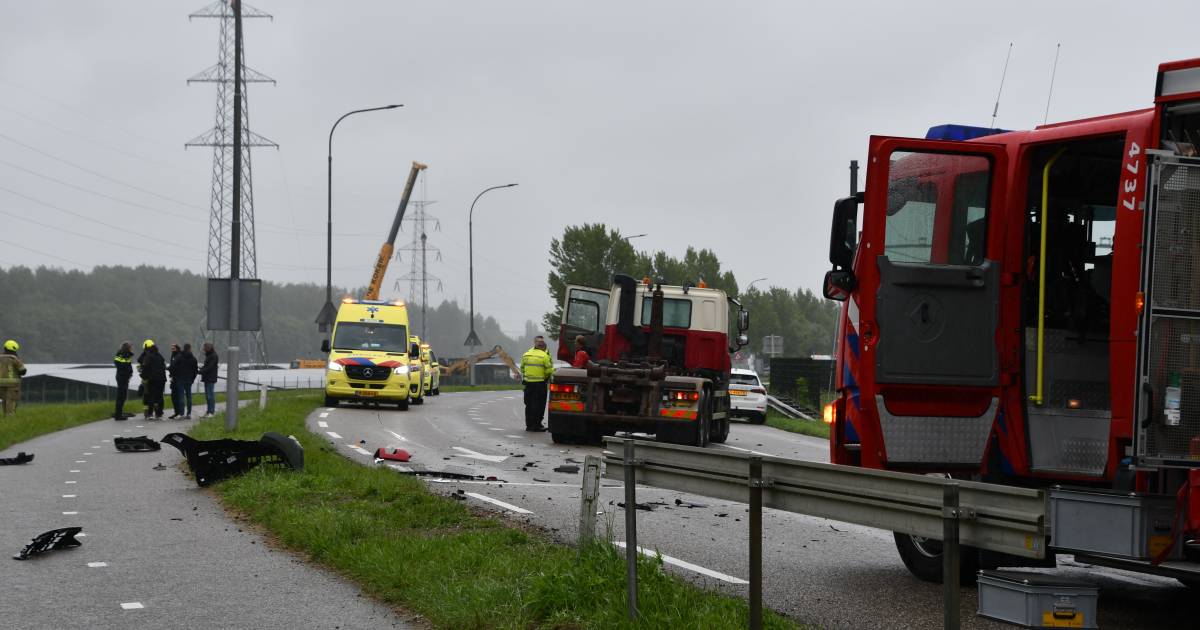 Voetganger raakt gewond na aanrijding op A59, automobilist vlucht.