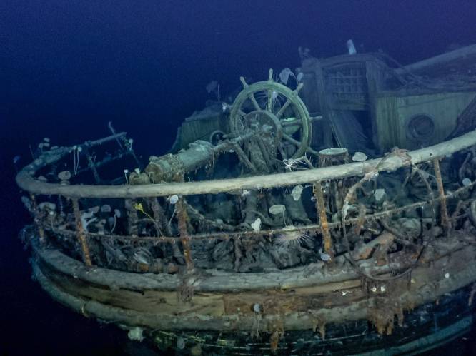 Legendarisch schip van poolreiziger Ernest Shackleton gevonden, 107 jaar nadat het tijdens wereldberoemde expeditie vastliep tussen het pakijs en zonk: “Eén van de mooiste scheepswrakken ooit”