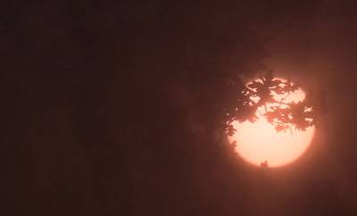 'Oranjerode vuurbal' verrast Nederland