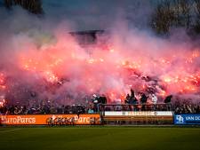 Veel vuurwerk en duizenden supporters bij laatste training Feyenoord 