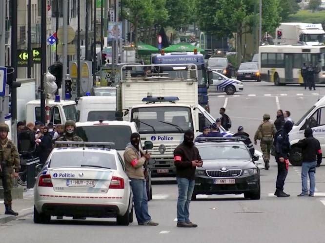 Celstraf voor fantast die met valse bommengordel Brusselse Nieuwstraat op stelten zette en zogezegd "man met het hoedje" was